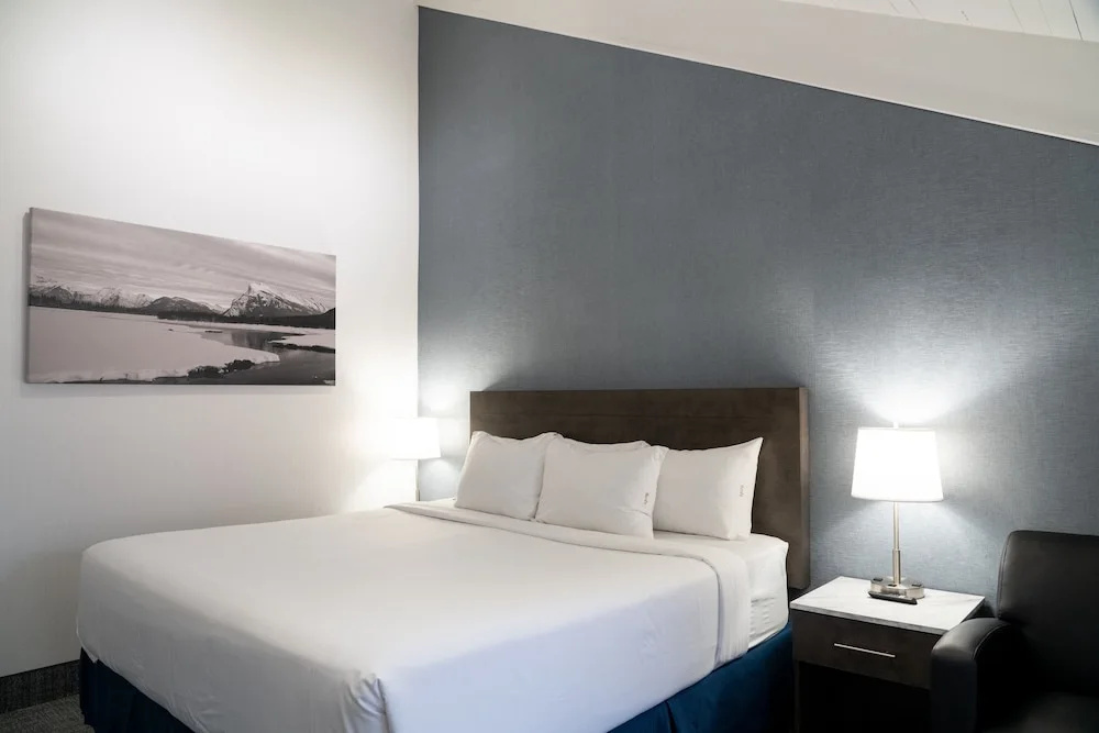 2 Bedrooms Superior Suite with balcony