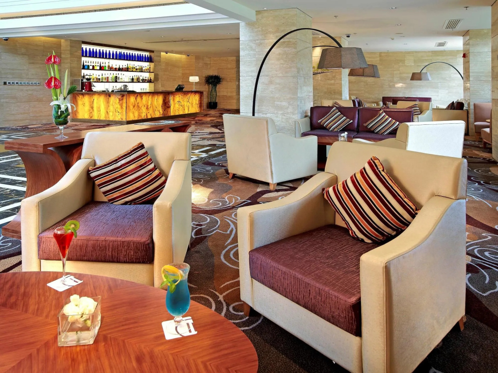 Hotel photo 12