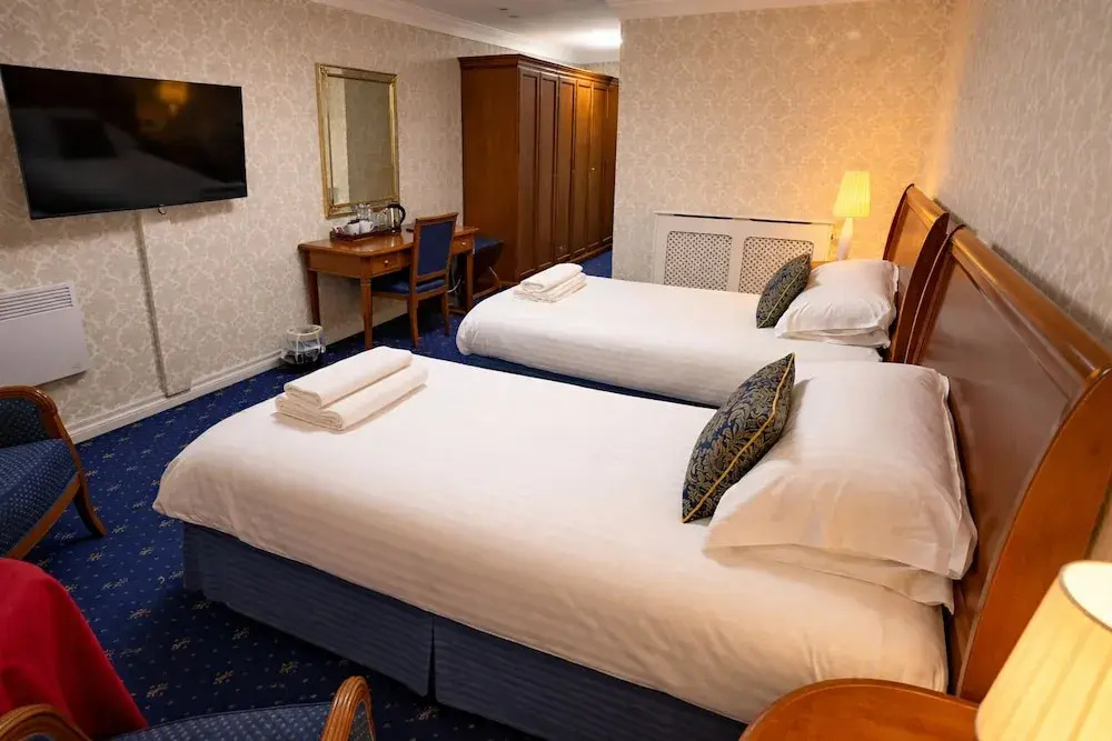 Tre-Ysgawen Hall - Chambres