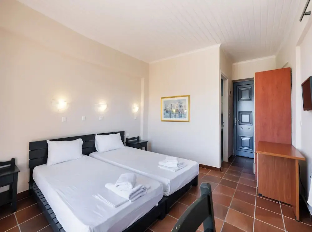 Economy Double room (full double bed)
