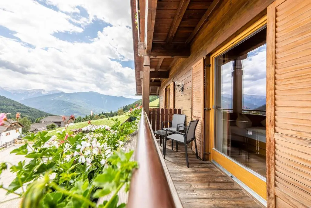 Standard Double room with balcony (full double bed)
