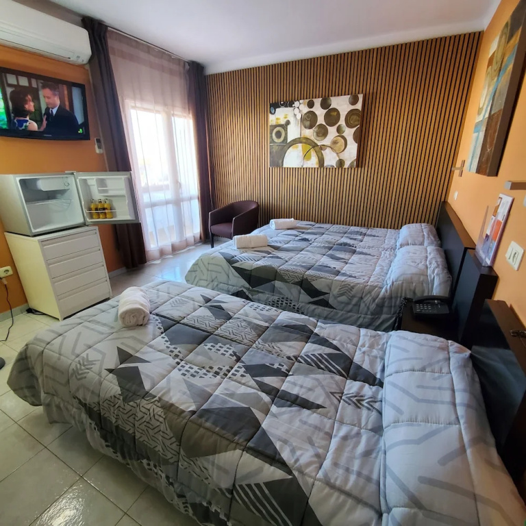 Hotel Ampuria Inn - Chambres