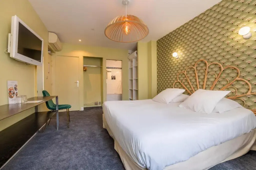 Hôtel Cosmopolitain - Chambres