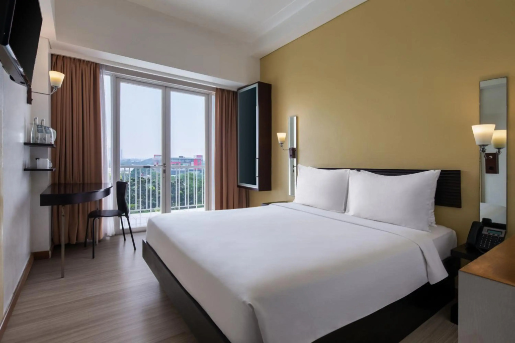 Hotel Santika BSD City Serpong - фото 6