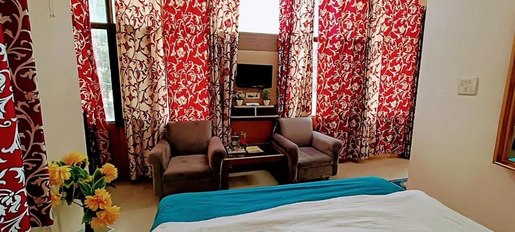 Deluxe Family room