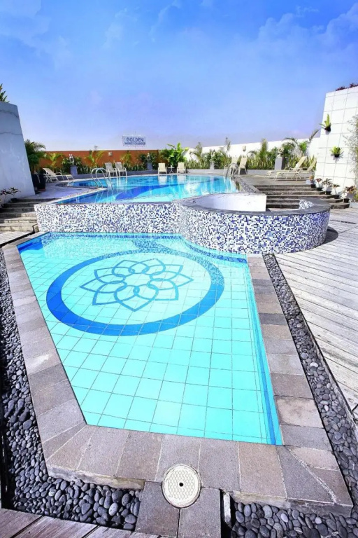 Golden Flower Hotel Bandung - Général