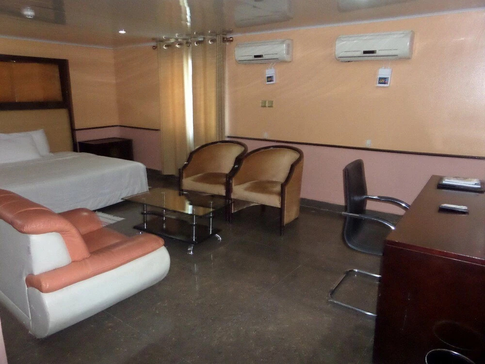 Hotel photo 11