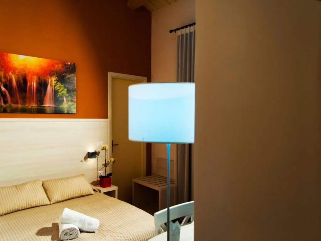 Standard Double room (full double bed)