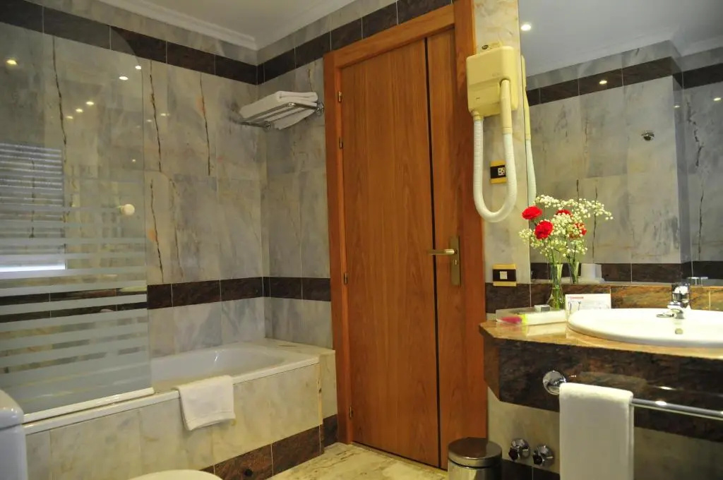Hotel Zenit Dos Infantas - Chambres
