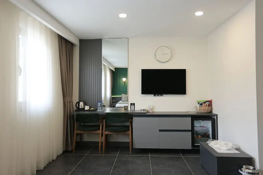 Standard Family room with city view