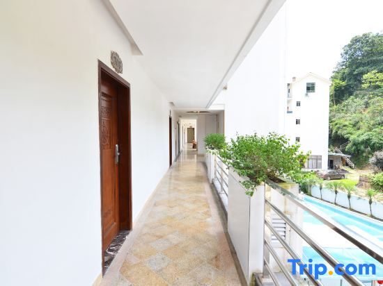 Nankunshan Fengye Holiday Hotel
