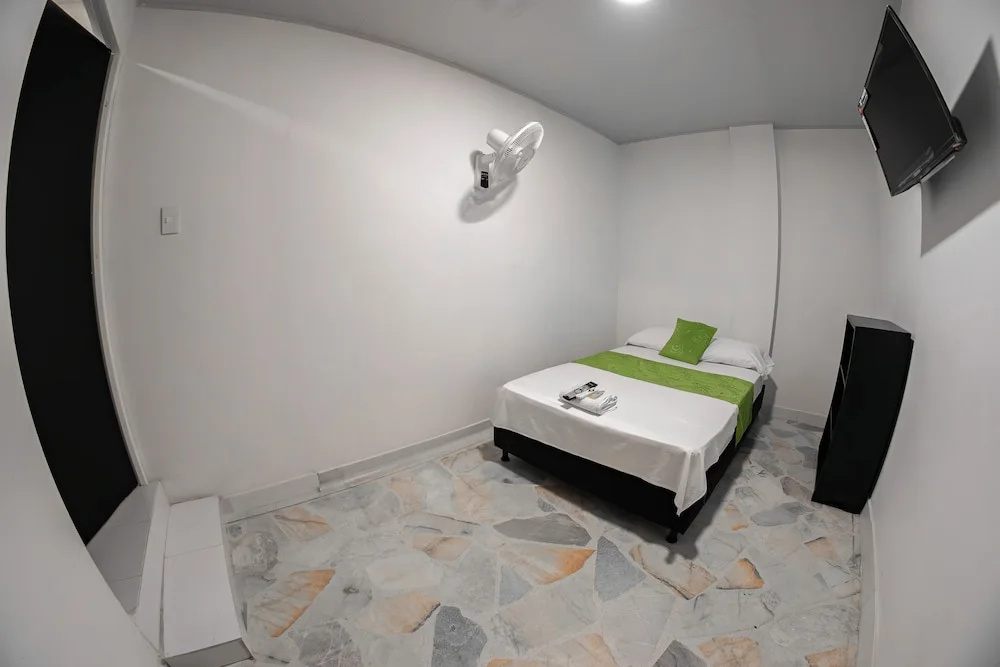 Economy room