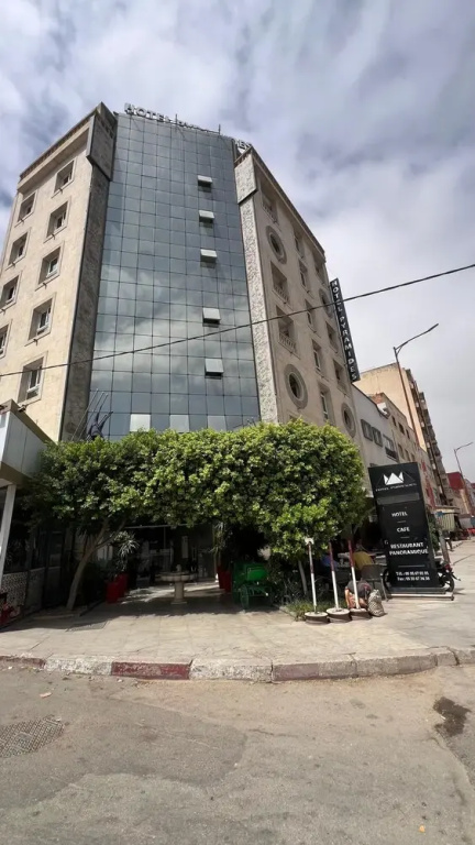Hotel Pyramides Collection