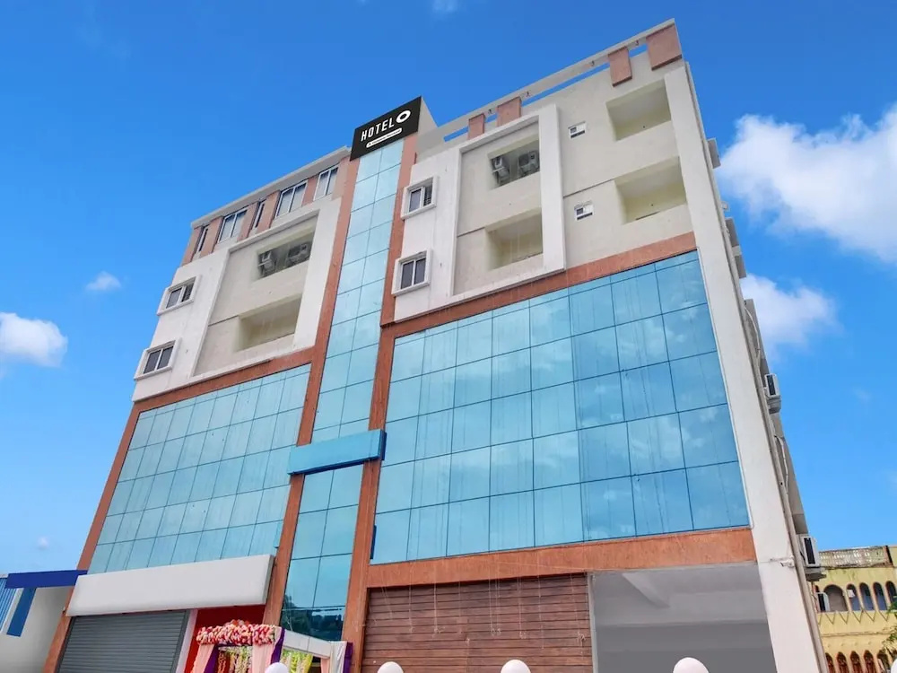 Suite Murali Nagar Near NAD Junction