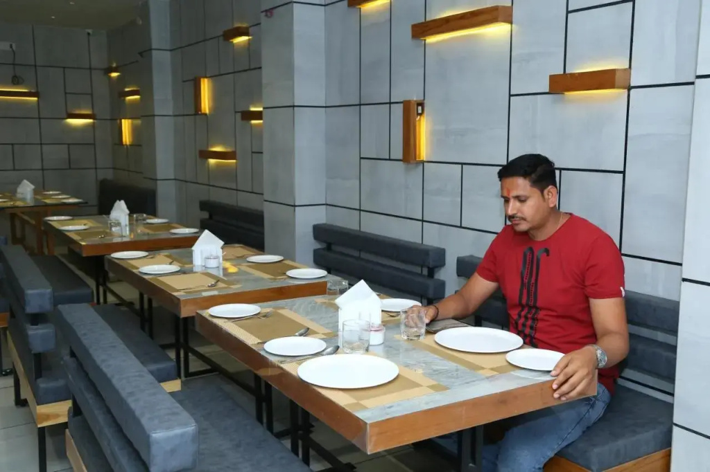 Shri Akshar Hotel - Général
