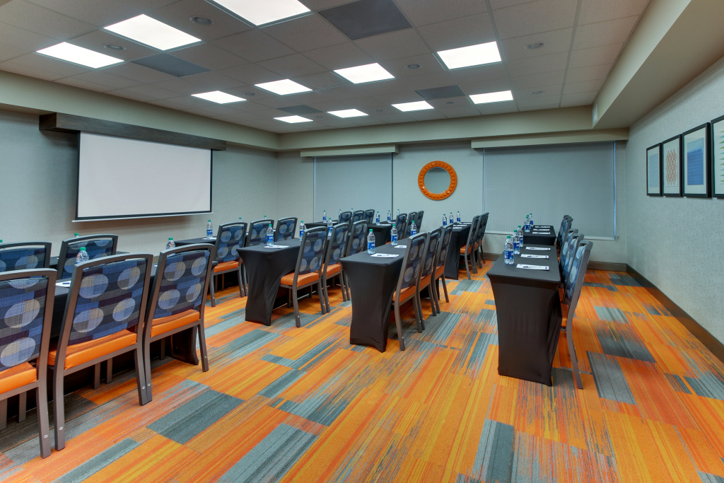 Holiday Inn Express & Suites Atlanta N-Perimeter Mall Area by IHG - Général