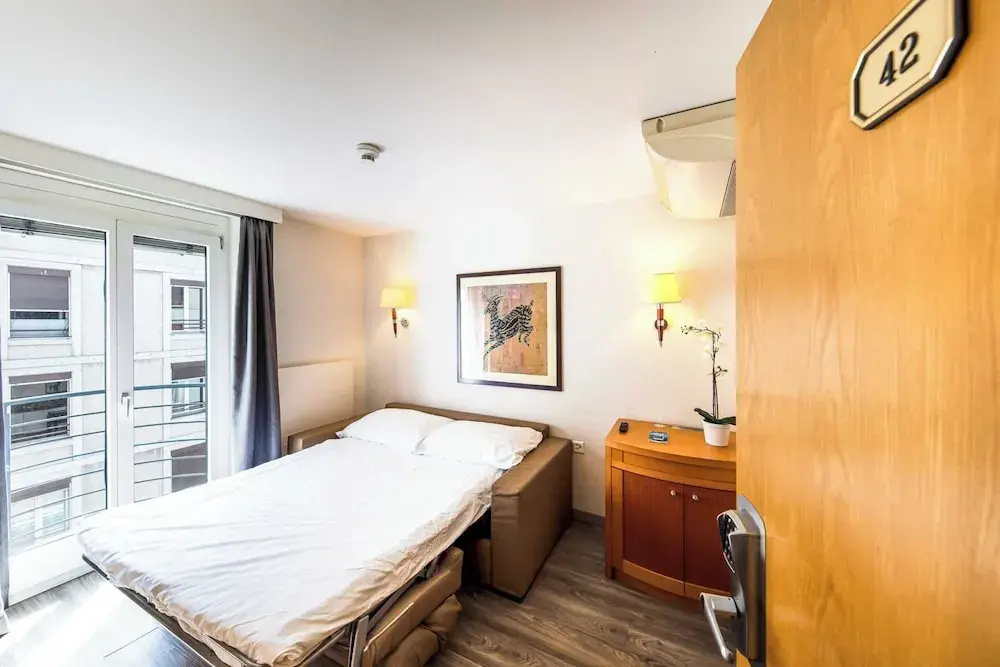 Modern Apartment - AC 1br/4p - Geneve