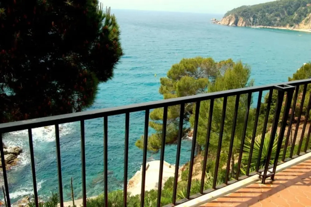 Les Terrasses De Cala Llevado