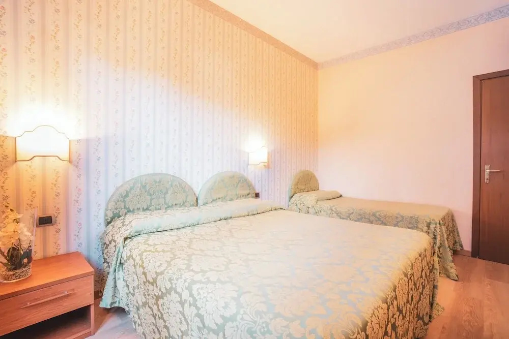 Hotel Ristorante La Lanterna - Chambres