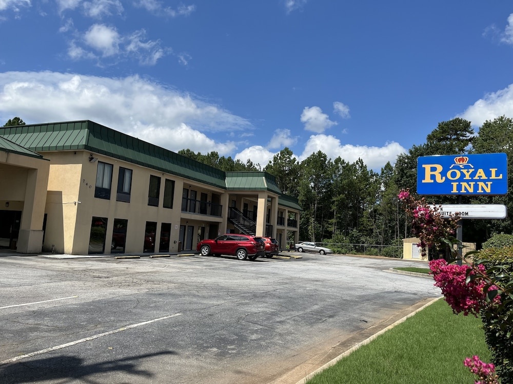 Royal Inn