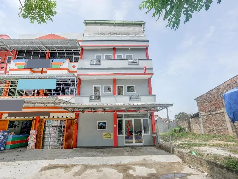 OYO 90180 Ava Guesthouse
