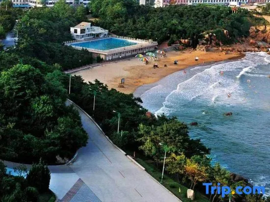 Beach & Waterfront