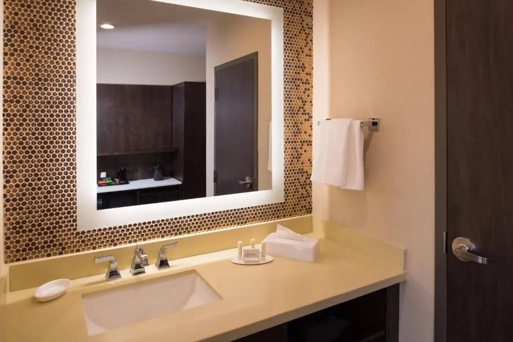 Fairfield Inn & Suites New Orleans Downtown - Chambres