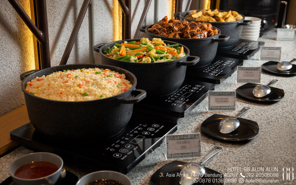 Food & Beverage