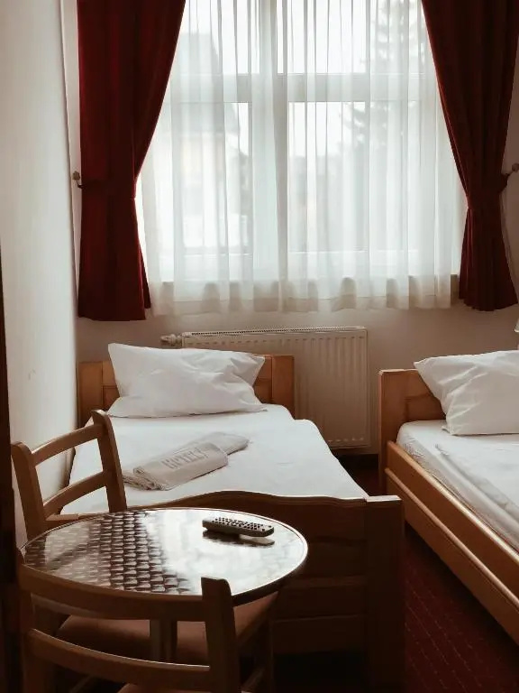 Hotel Kupres - Chambres