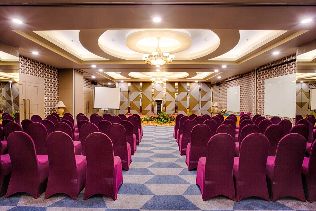 Sunlake Waterfront Resort and Convention - фото 16