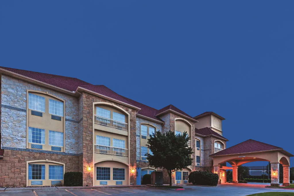 La Quinta Inn & Suites by Wyndham Granbury - Chambres