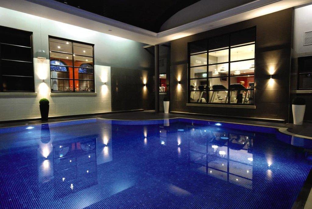 Oulton Hall - 2