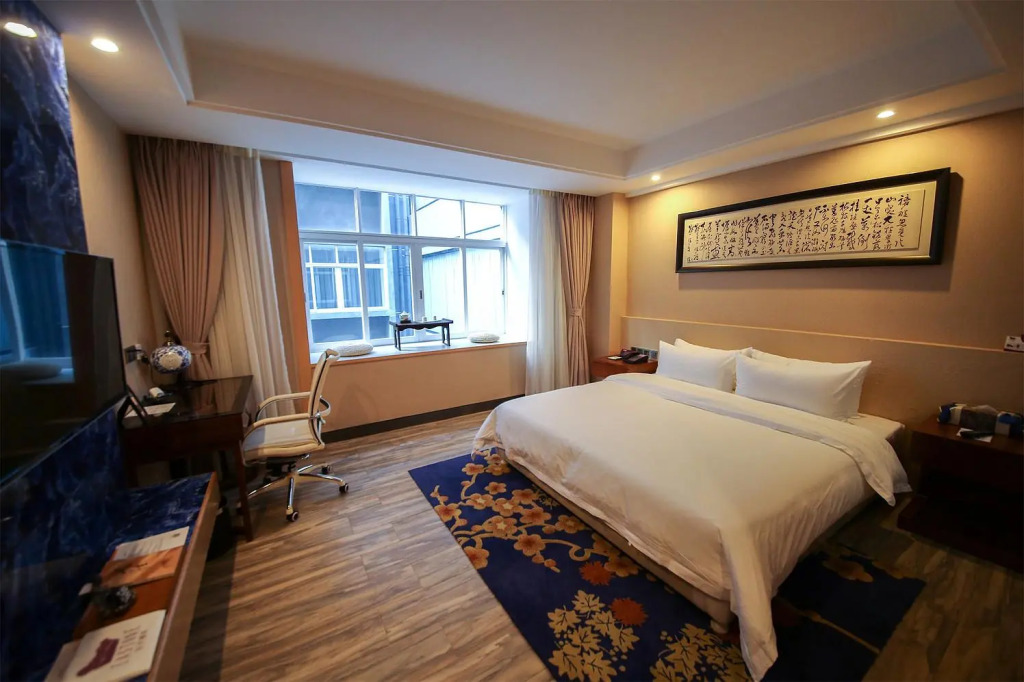 豪華雙人房，設有兩張單人床，享有景觀