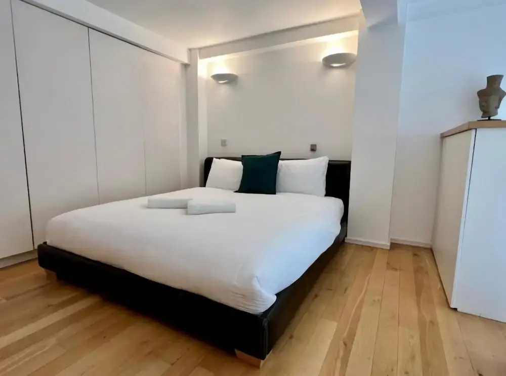 London warehouse 2 bed — фото