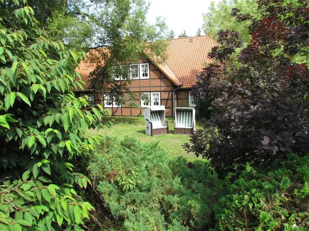 CAREA Ferien- & Reitsport-Hotel Brunnenhof - Général