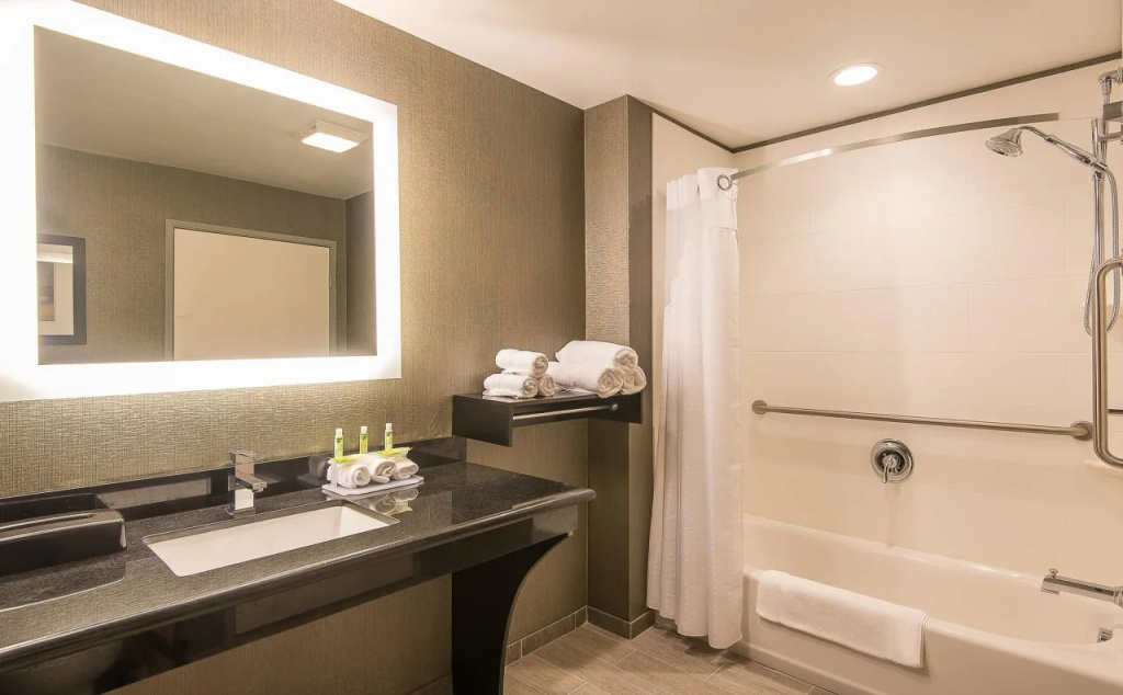 Holiday Inn Express & Suites Norwood-Boston Area by IHG - Général