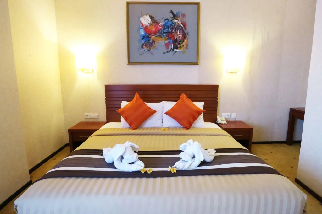 Bali Paradise City Hotel — фото