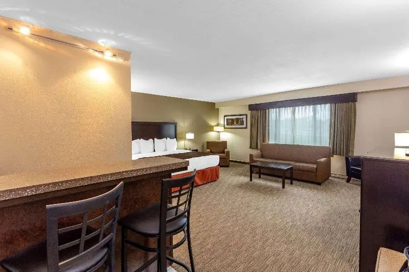 AmericInn by Wyndham Janesville - Chambres