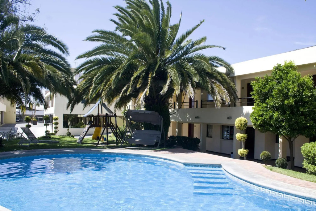 Hotel photo 12