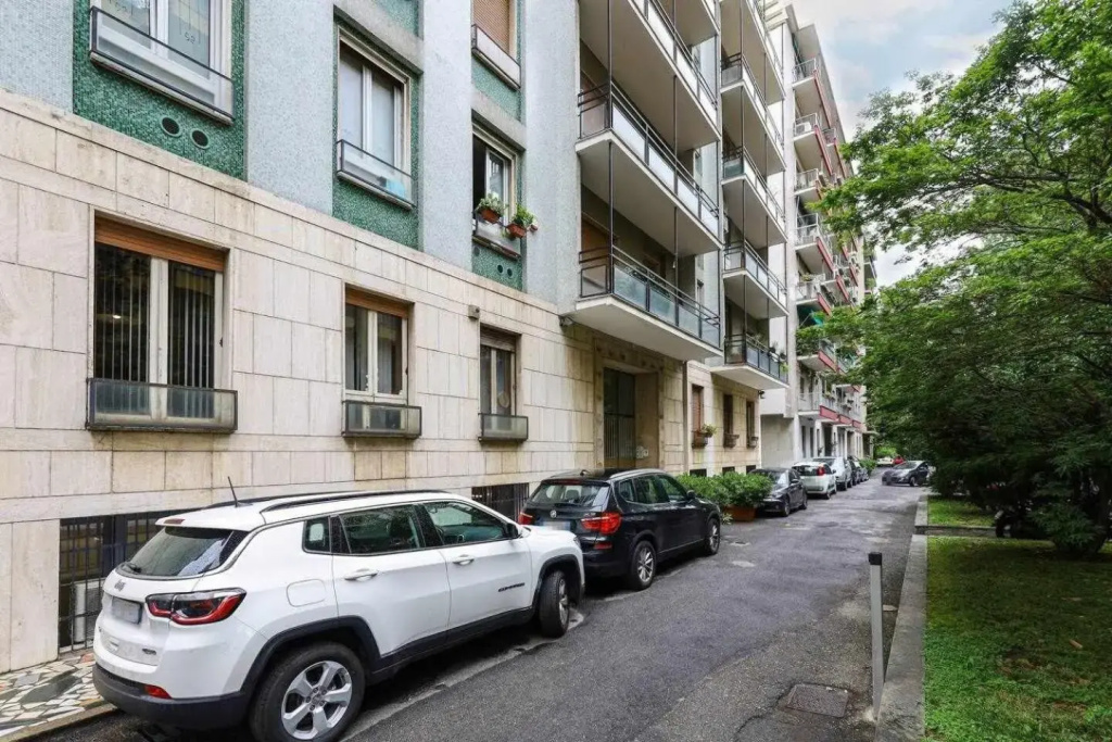 SV18C Charming modern flat S Ambrogio