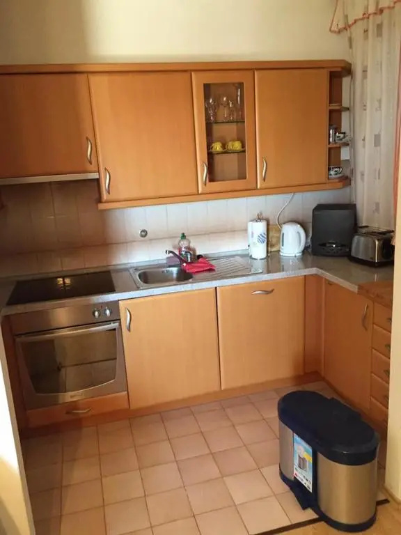 3 Bedrooms Apartment