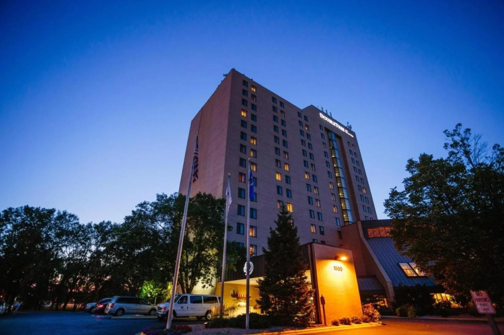 DoubleTree by Hilton Minneapolis - Park Place - Général