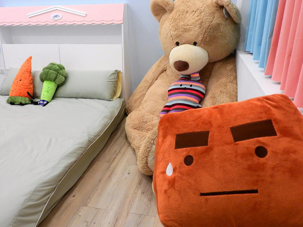 Deluxe Double room (full double bed)