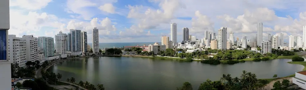 E11C Estudio en Cartagena frente al mar
