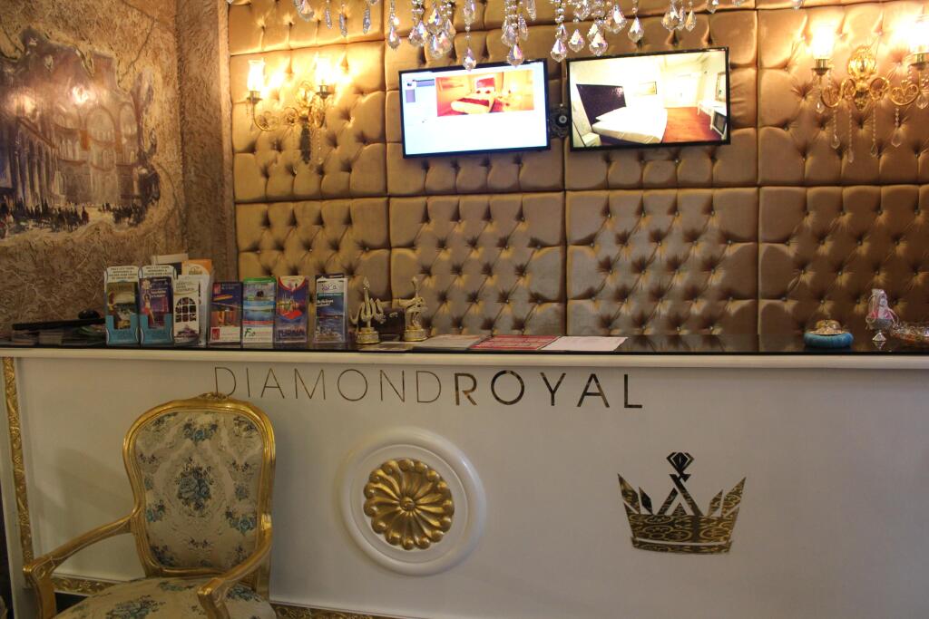 Даймонд отель стамбул. Diamond royal hotel. Diamond royal hotel 4* (сиркеджи). Роял даймонд донецк. Роял даймонд донецк.