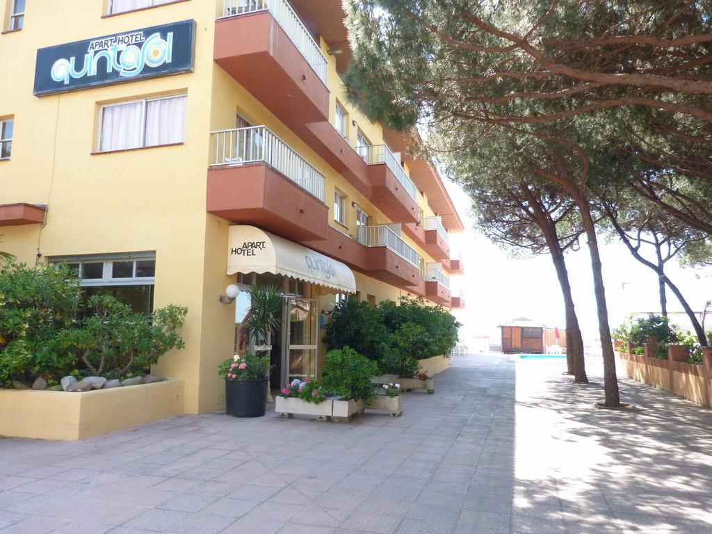 Quintasol Apartments image