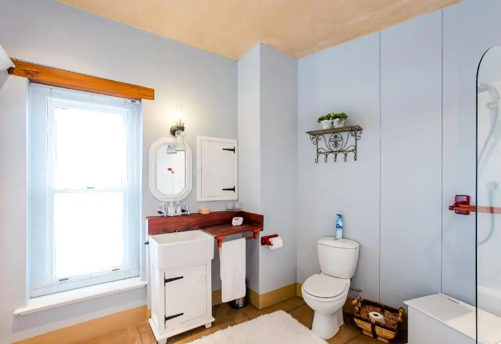 Luxury Double room with sea view (full double bed)