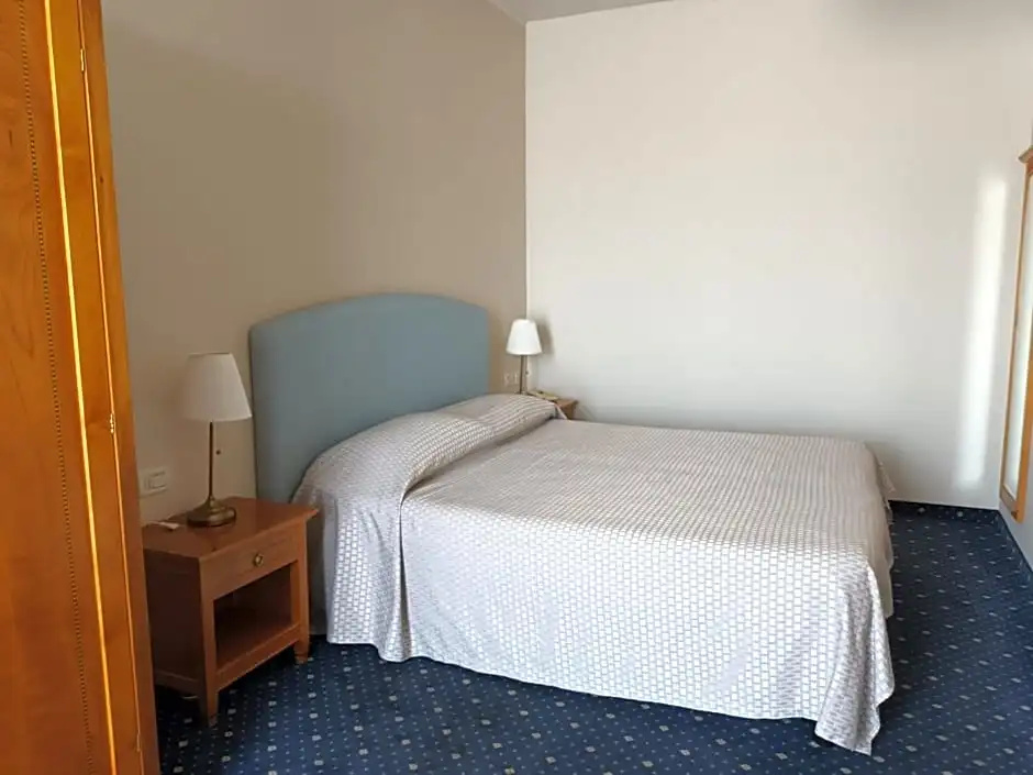 Hotel Dore - Chambres