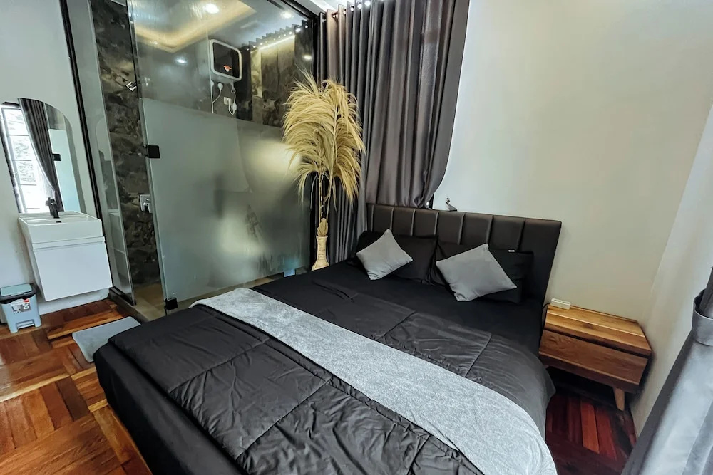 Standard room with balcony and with mountain view