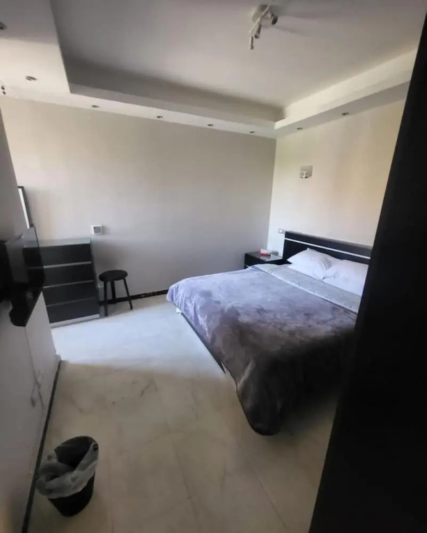 5 Bedrooms Villa with garden view
